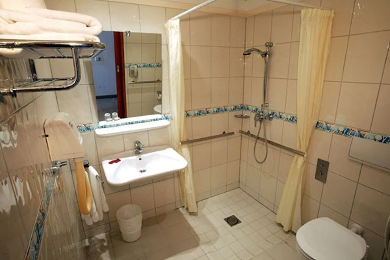 Spa & Sport Hotel Mar Y Sol Los Cristianos  Spain